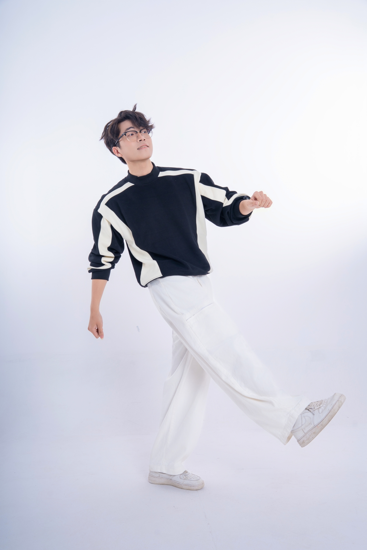 [SOLI] TIMELESS Wave Sweate/Black